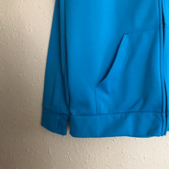 The North Face Hoodie (men’s) - Picture 8 of 12